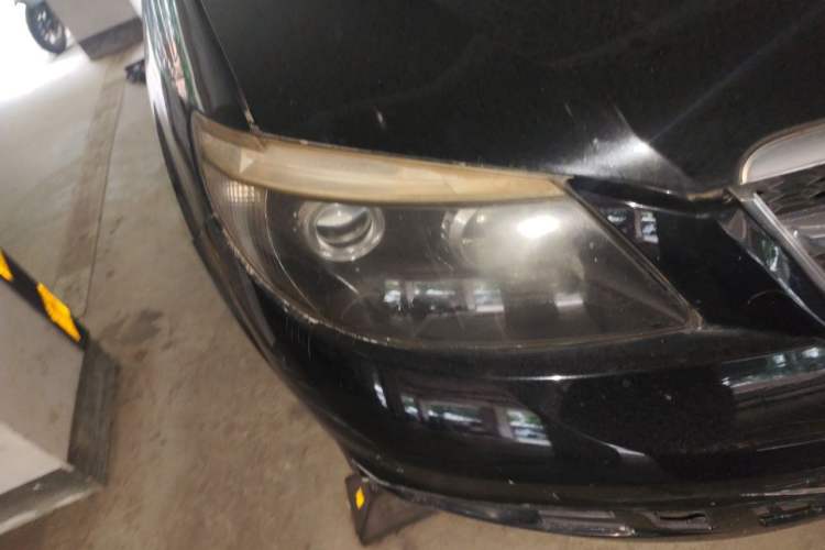 Used BYD S6 2011 2.0L Manual Luxury Version Right Front Headlight