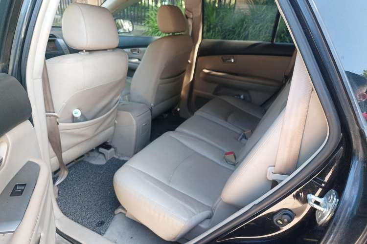 Used BYD S6 2011 2.4L Automatic Luxury Edition Right Rear Seat