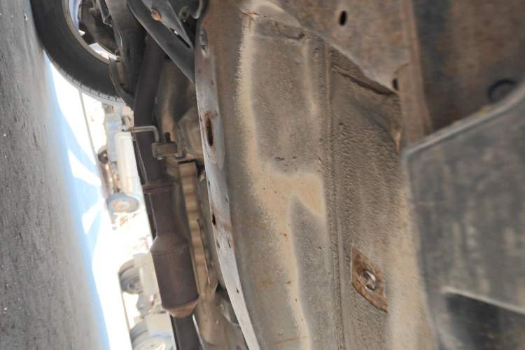 Used BYD S6 2011 2.0L Manual Luxury Edition Chassis Front Left
