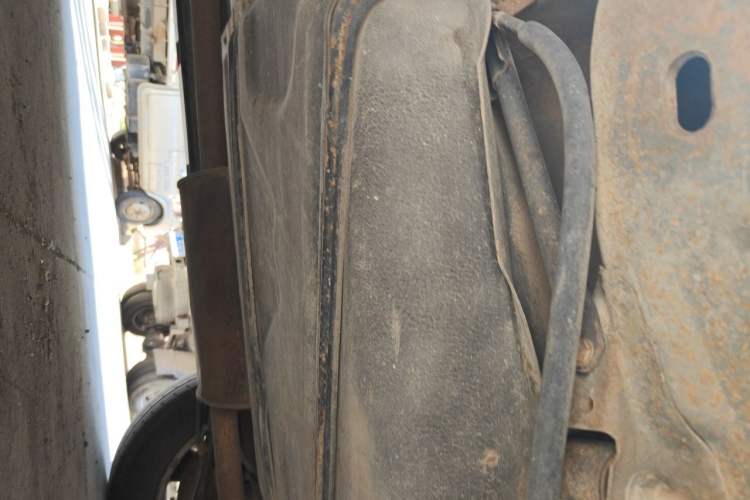 Used BYD S6 2011 2.0L Manual Luxury Edition Chassis Rear Left