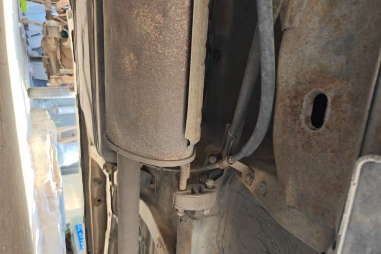 Used BYD S6 2011 2.0L Manual Luxury Edition Chassis Rear Right