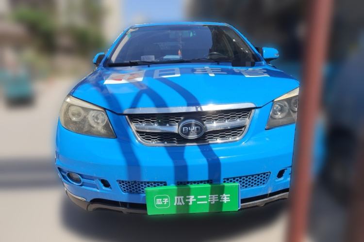Used BYD S6 2011 2.0L Manual Luxury Edition Front