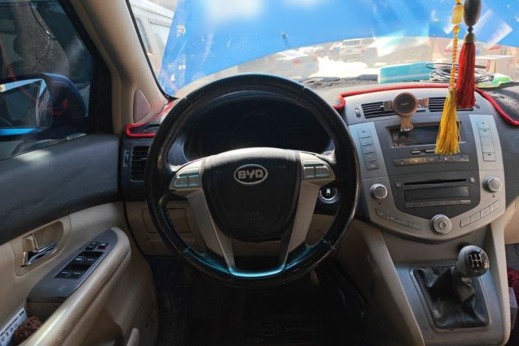 Used BYD S6 2011 2.0L Manual Luxury Edition Steering Wheel