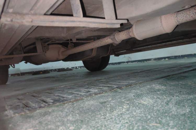 Used BYD S6 2011 2.0L Manual Luxury Version Chassis Front Right
