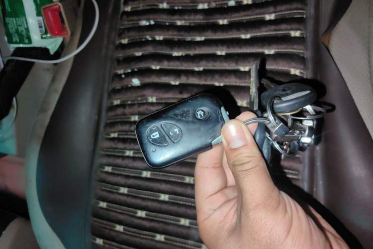 Used BYD S6 2011 2.0L Manual Luxury Version Vehicle Key