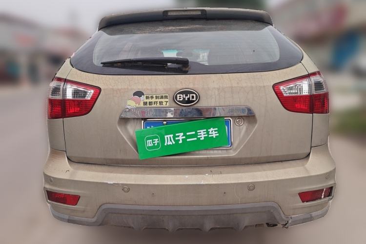 Used BYD S6 2011 2.4L Automatic Luxury Edition Rear
