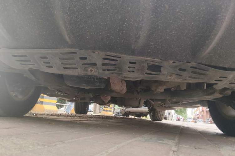 Used BYD S6 2011 2.0L Manual Luxury Edition Chassis Front