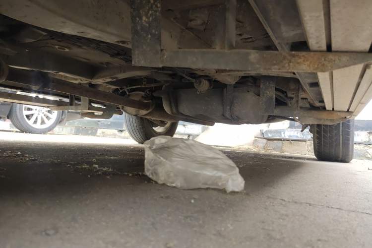 Used BYD S6 2011 2.0L Manual Luxury Edition Chassis Front Left