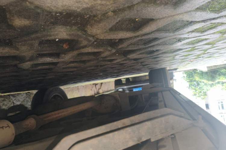 Used BYD S6 2011 2.0L Manual Luxury Version Chassis Front Right