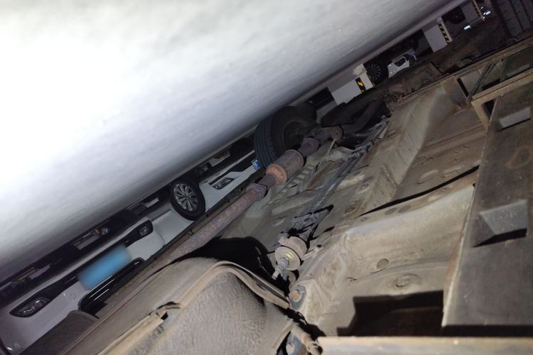 Used BYD S6 2011 2.0L Manual Luxury Version Chassis Rear Left