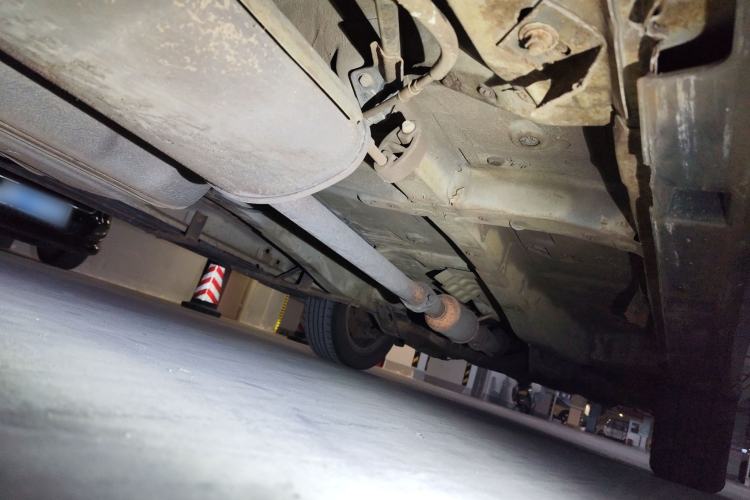 Used BYD S6 2011 2.0L Manual Luxury Version Chassis Rear Right