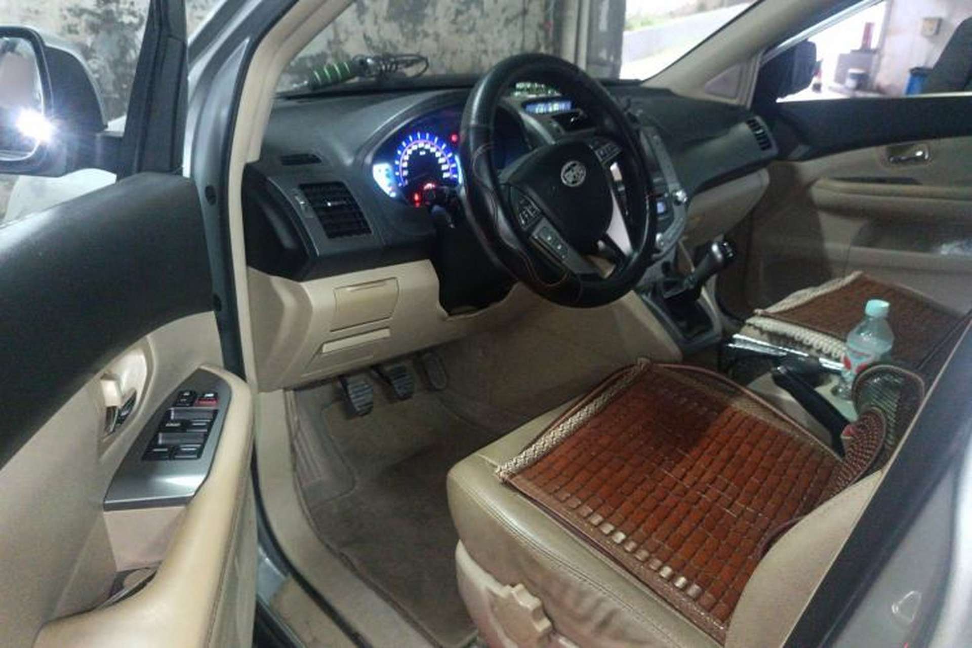 Used BYD S6 2011 2.0L Manual Luxury Version Driver Seat