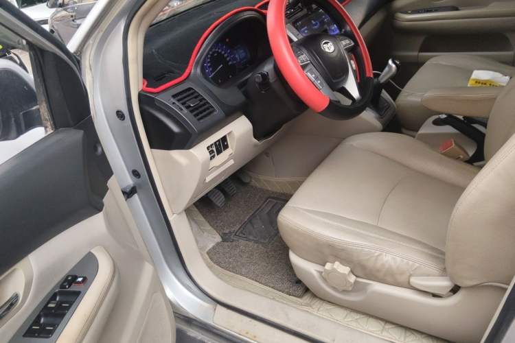 Used BYD S6 2011 2.0L Manual Luxury Edition Driver Seat