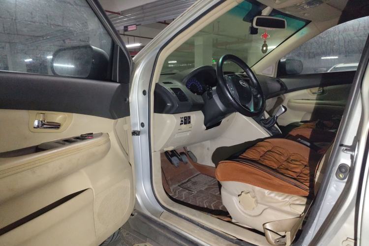 Used BYD S6 2011 2.0L Manual Luxury Version Driver Seat