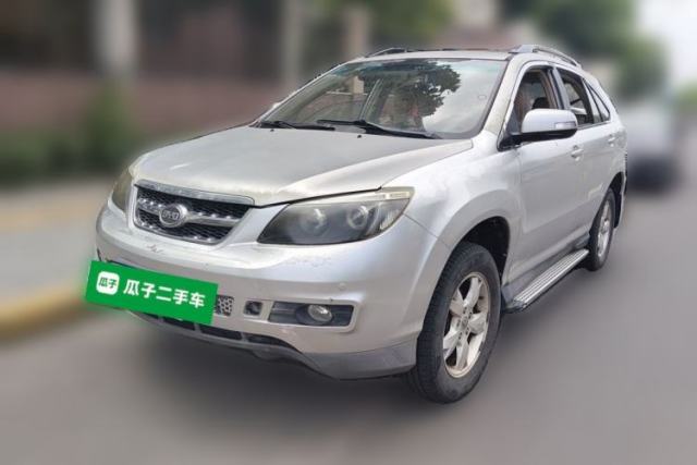 Ojetý BYD S6 2011 2.0L Manual Luxury Edition