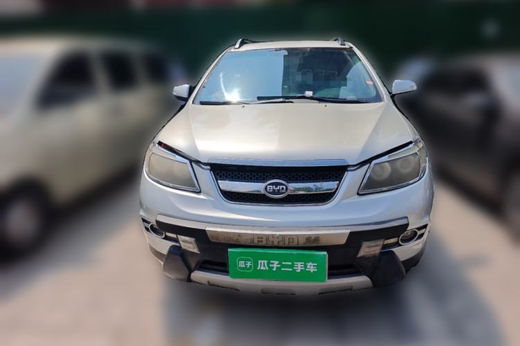 Used BYD S6 2011 2.0L Manual Luxury Edition Front