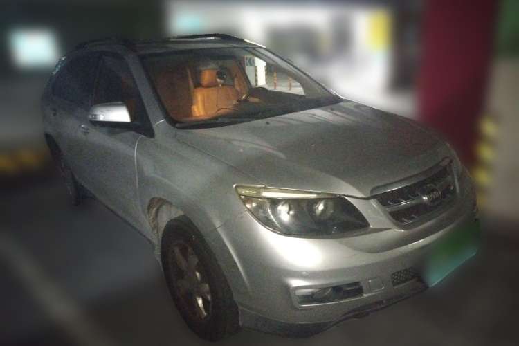Used BYD S6 2011 2.4L Automatic Luxury Edition Front Right 45 Deg