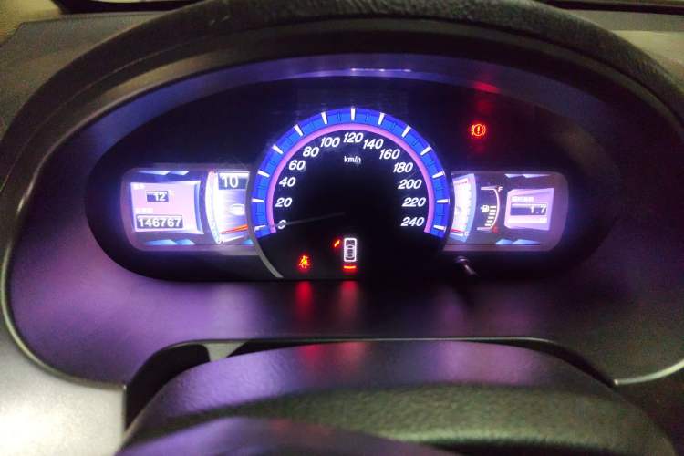 Used BYD S6 2011 2.0L Manual Luxury Version Instrument Cluster