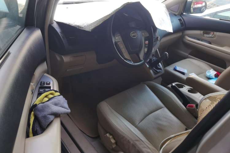 Used BYD S6 2011 2.0L Manual Luxury Version Left Rear Seat