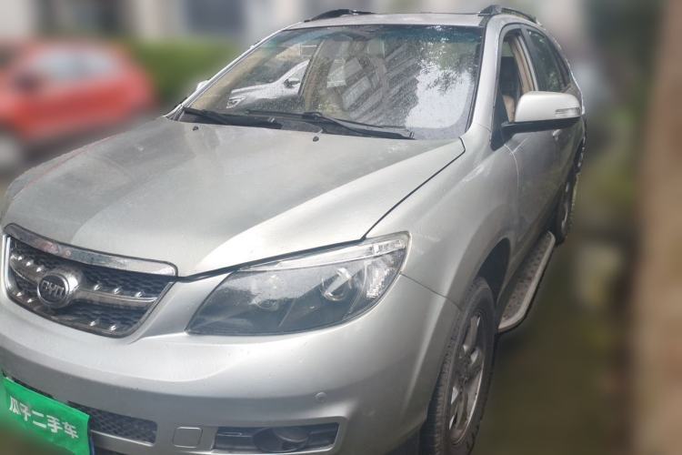 Used BYD S6 2011 2.0L Manual Luxury Version Guazi used car, China used car export, Used car for sale, Used  cars, Cheapest cars for sale