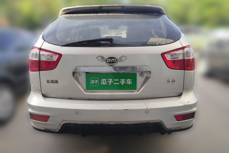 Used BYD S6 2011 2.0L Manual Luxury Edition Rear