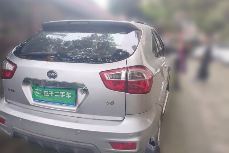 Used BYD S6 2011 2.0L Manual Luxury Version Rear