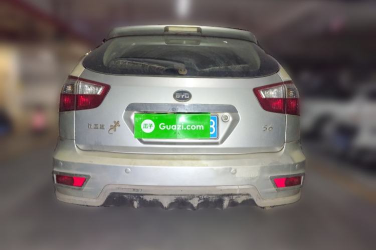 Used BYD S6 2011 2.0L Manual Luxury Version Rear
