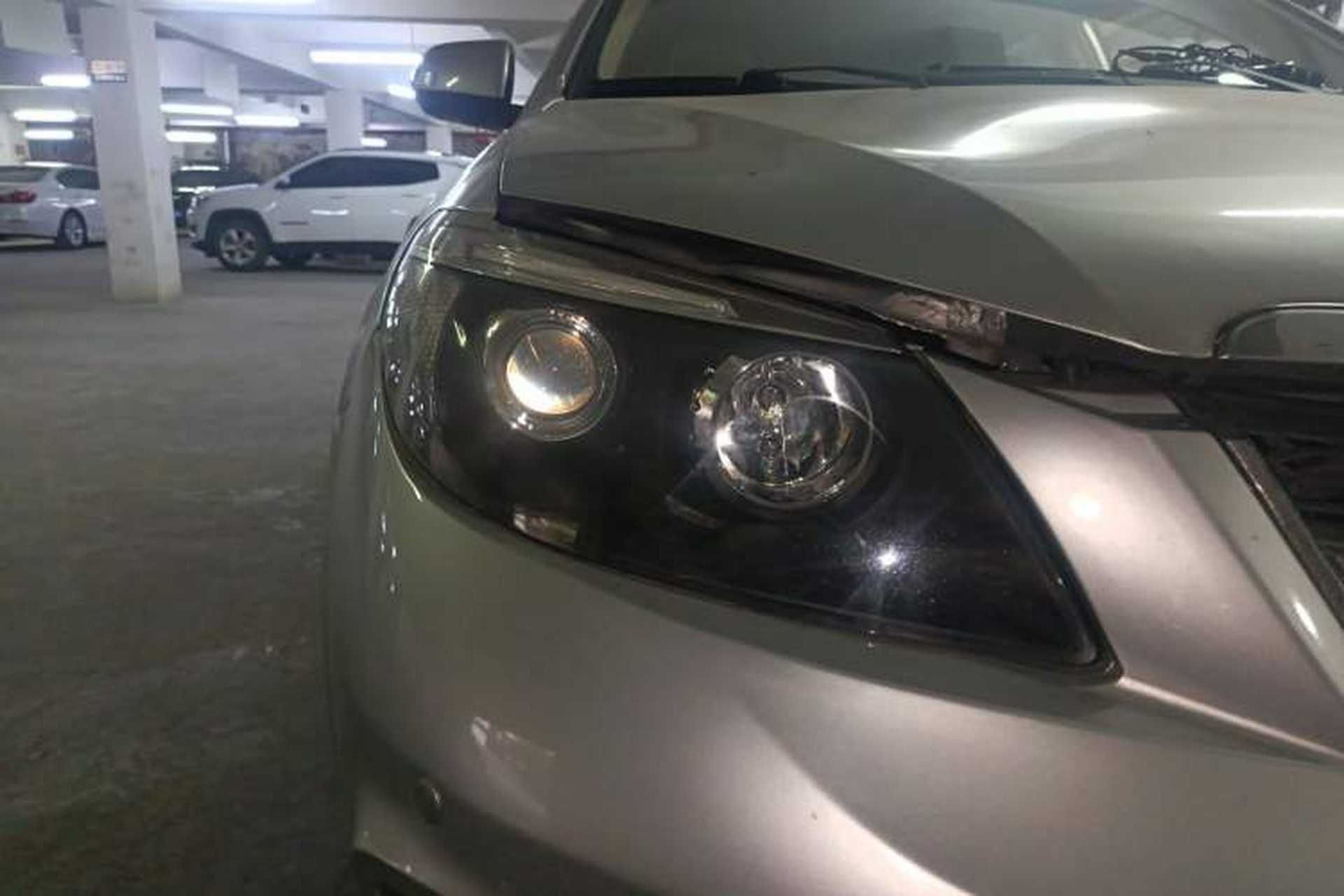 Used BYD S6 2011 2.0L Manual Luxury Version Right Front Headlight