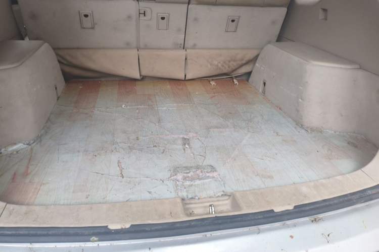Used BYD S6 2011 2.0L Manual Luxury Version Trunk