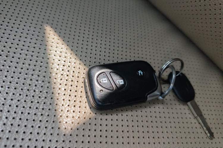 Used BYD S6 2011 2.0L Manual Luxury Edition Vehicle Key