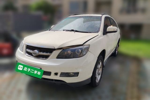 Used BYD S6 2011 2.4L Automatic Luxury Edition