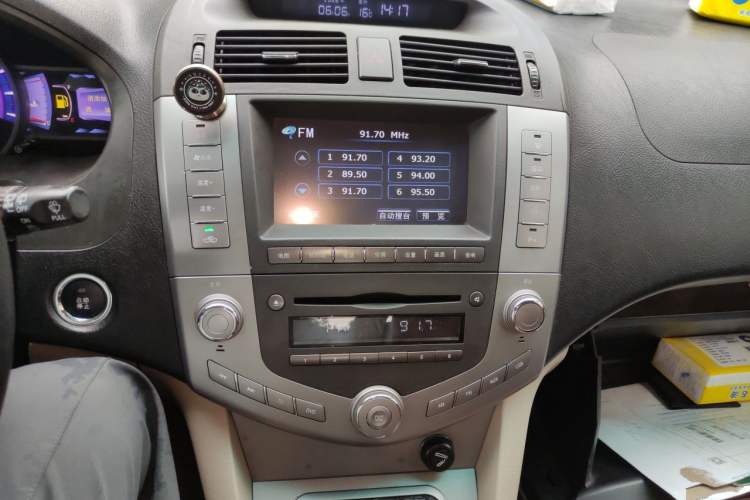 Used BYD S6 2011 2.0L Manual Luxury Version Audio And AC Panel