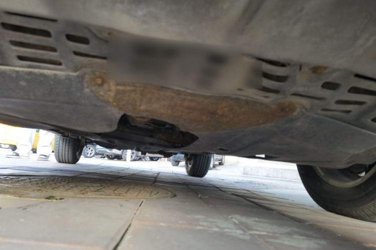 Used BYD S6 2011 2.4L Automatic Luxury Edition Chassis Front
