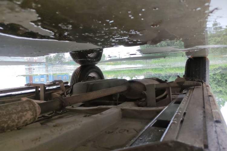 Used BYD S6 2011 2.0L Manual Luxury Version Chassis Front Right
