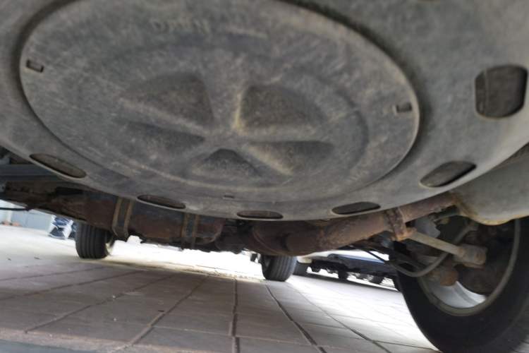 Used BYD S6 2011 2.4L Automatic Luxury Edition Chassis Rear