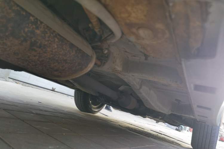 Used BYD S6 2011 2.4L Automatic Luxury Edition Chassis Rear Right