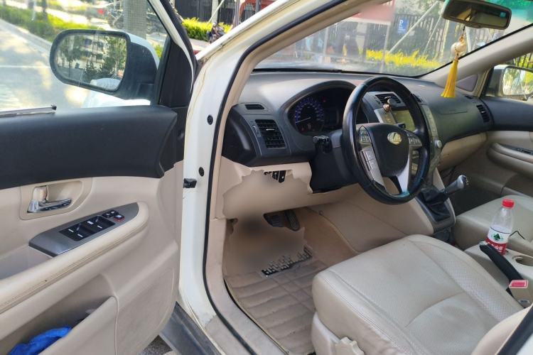 Used BYD S6 2011 2.0L Manual Luxury Version Driver Seat