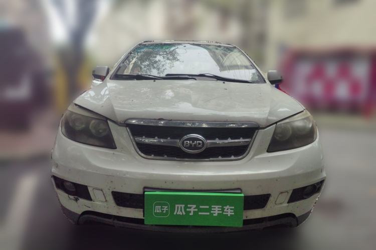 Used BYD S6 2011 2.0L Manual Luxury Version Front