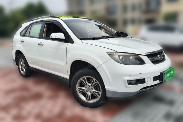 Used BYD S6 2011 2.0L Manual Luxury Version Front Right 45 Deg