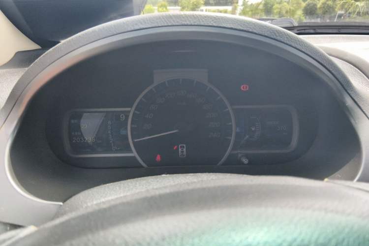 Used BYD S6 2011 2.0L Manual Luxury Version Instrument Cluster