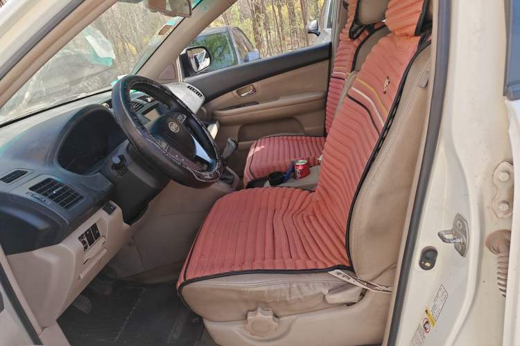 Used BYD S6 2011 2.0L Manual Luxury Version Left Front Seat