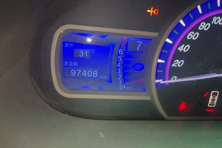 Used BYD S6 2011 2.0L Manual Luxury Version Odometer Close Up