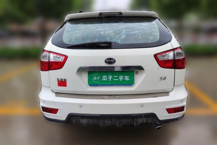 Used BYD S6 2011 2.0L Manual Luxury Version Rear