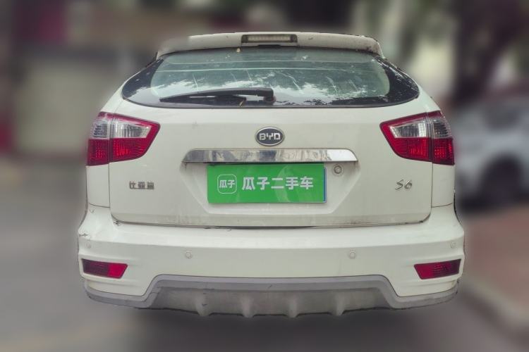 Used BYD S6 2011 2.0L Manual Luxury Version Rear