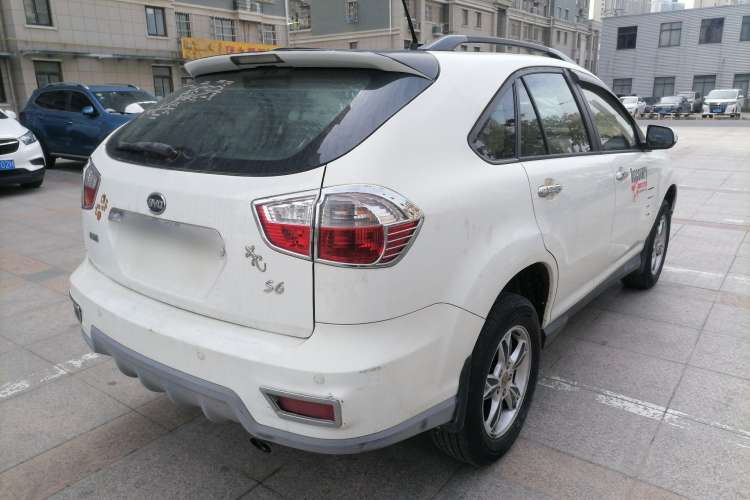 Used BYD S6 2011 2.4L Automatic Luxury Edition Rear Right 45 Deg