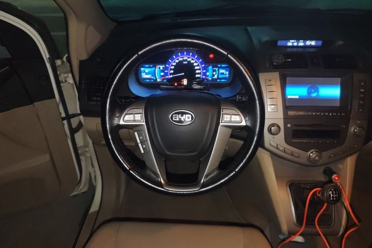 Used BYD S6 2011 2.0L Manual Luxury Version Steering Wheel