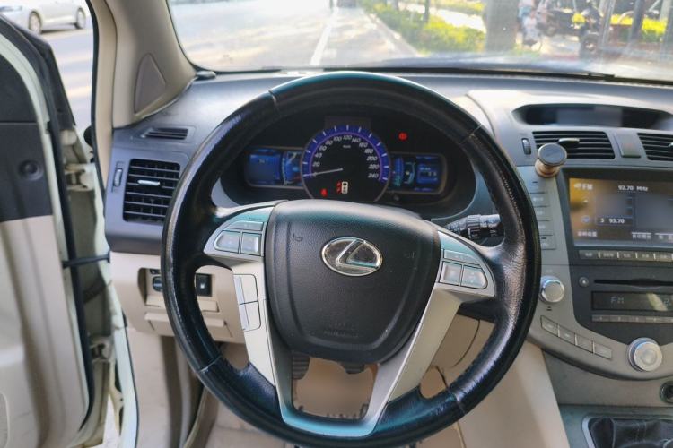 Used BYD S6 2011 2.0L Manual Luxury Version Steering Wheel