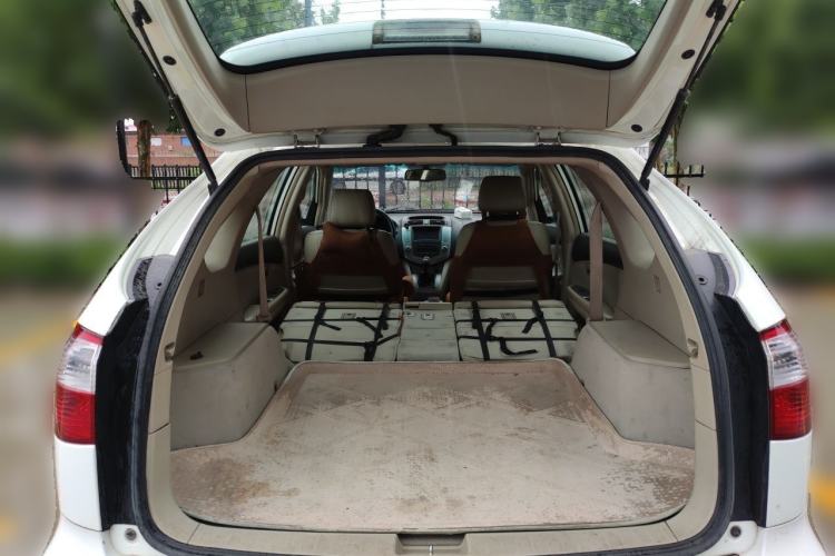 Used BYD S6 2011 2.0L Manual Luxury Version Trunk