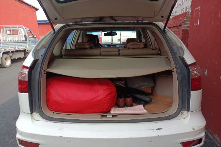 Used BYD S6 2011 2.0L Manual Luxury Version Trunk