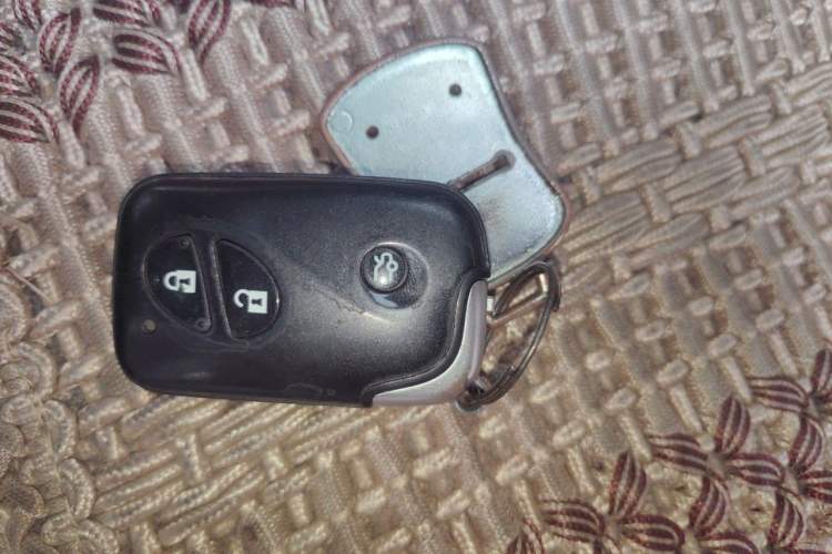 Used BYD S6 2011 2.0L Manual Luxury Version Vehicle Key